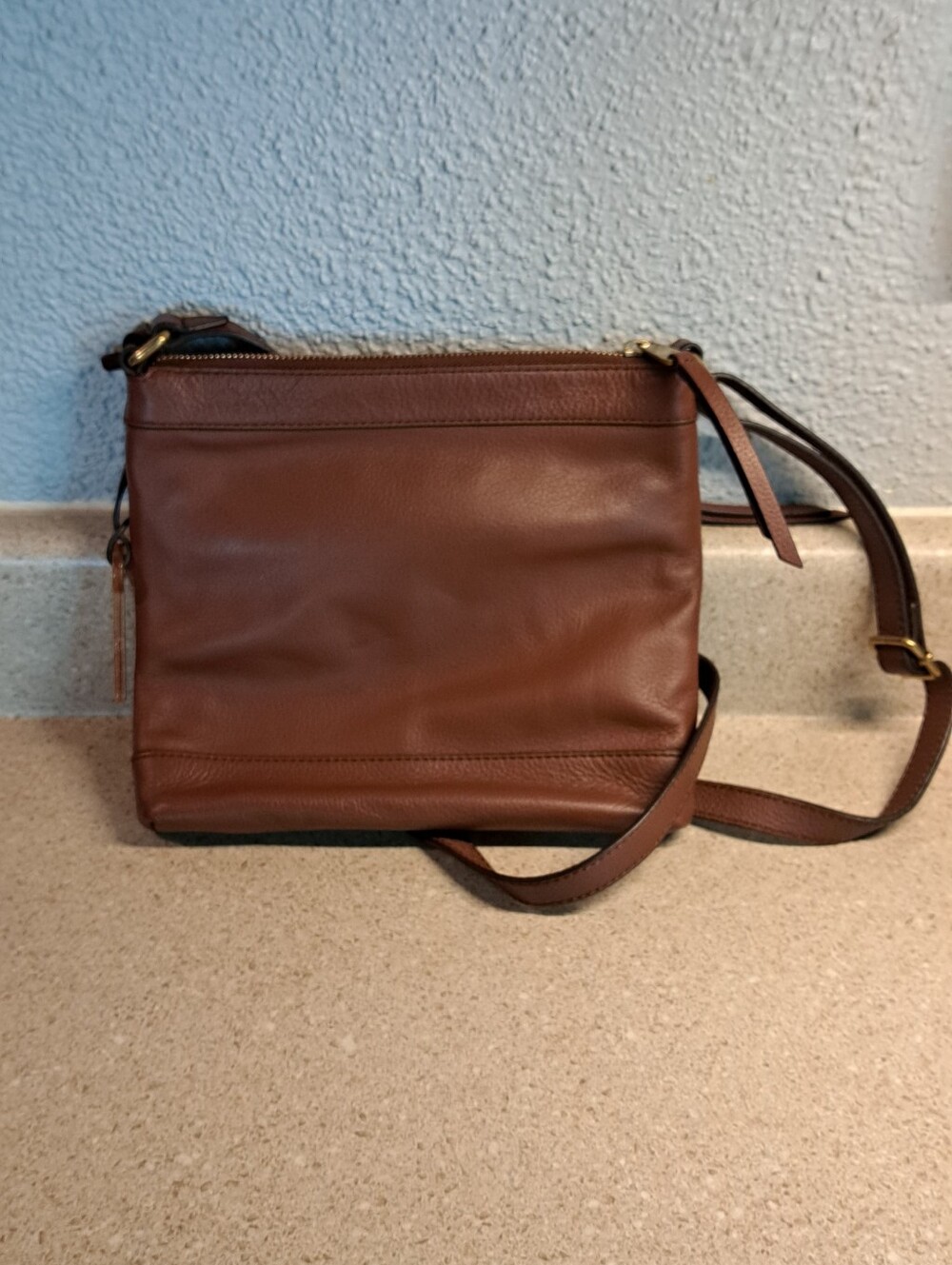 Fossil Leather Crossbody Bag - Picture 2 of 10